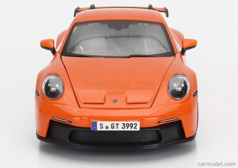 Bburago Porsche 911 GT3 1:24 oranžová