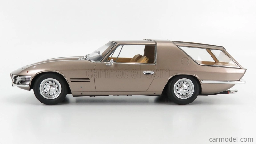 Modely v mierke Matrix Ferrari 330gt Ch.7963 Shooting Brake Vignale 1968 1:18 Béžová farba