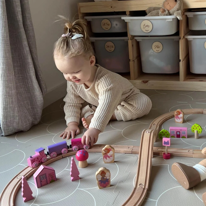 Bigjigs Rail Dřevěná vláčkodráha osmička pro princezny 35 dílů