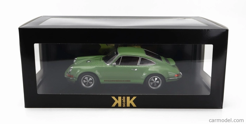 Porsche 911 by Singer Coupe 2014 v mierke 1:18 Zelená