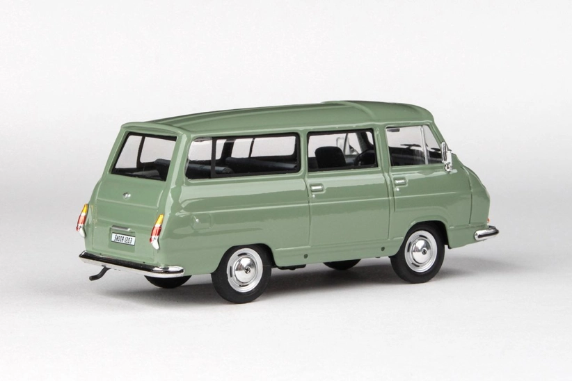 Abrex Škoda 1203 (1974) 1:43 – zelená pastelová