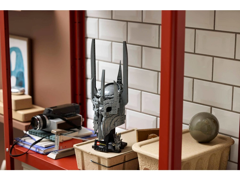 LEGO Icons - Pán prstenů: Sauronova helma