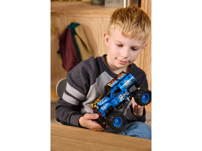 LEGO Technic - Monster Jam™ Grave Digger™ Oheň a ľad