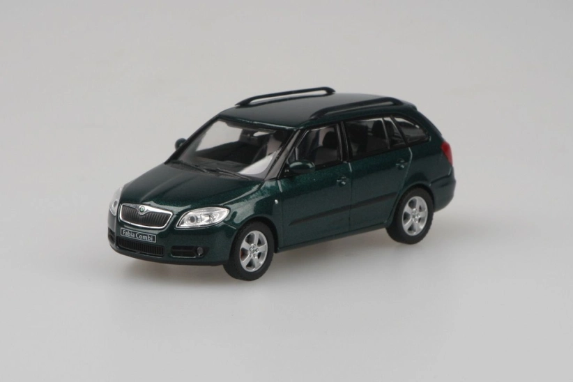 Abrex Škoda Fabia II Combi (2007) 1:43 - Zelená amazonská metalíza
