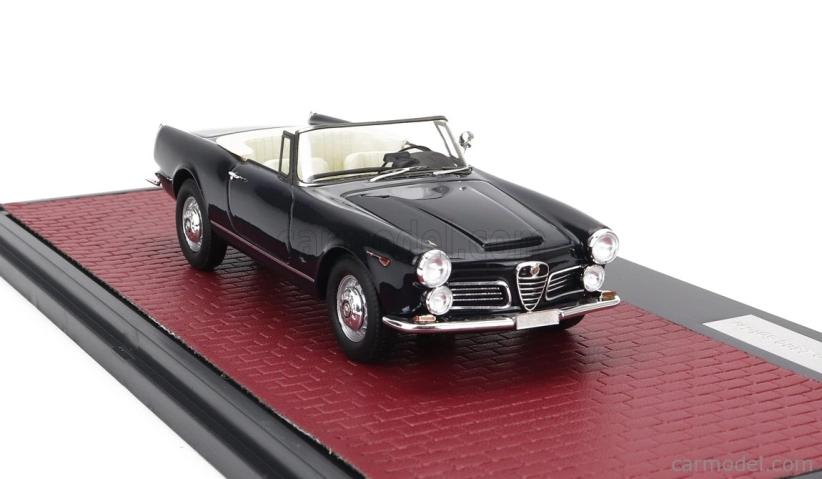 Matrix modely v mierke Alfa romeo 2600 Spider Cabriolet Open 1962 1:43 Tmavomodrá