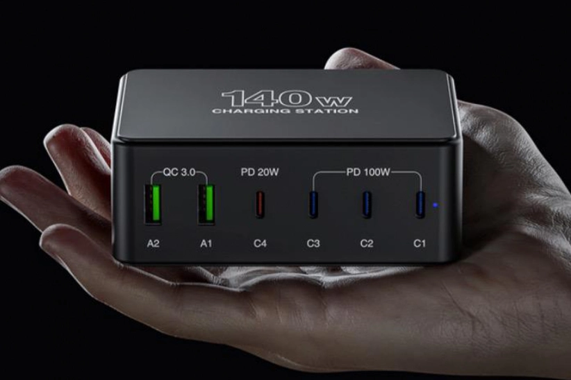 USAMS Magnetic Wireless Power Bank 10000mAh (With Battery)