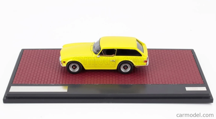 Matrix scale models Triumph Tr6 Shooting Brake Sw Station Wagon 1974 1:43 Žlutá