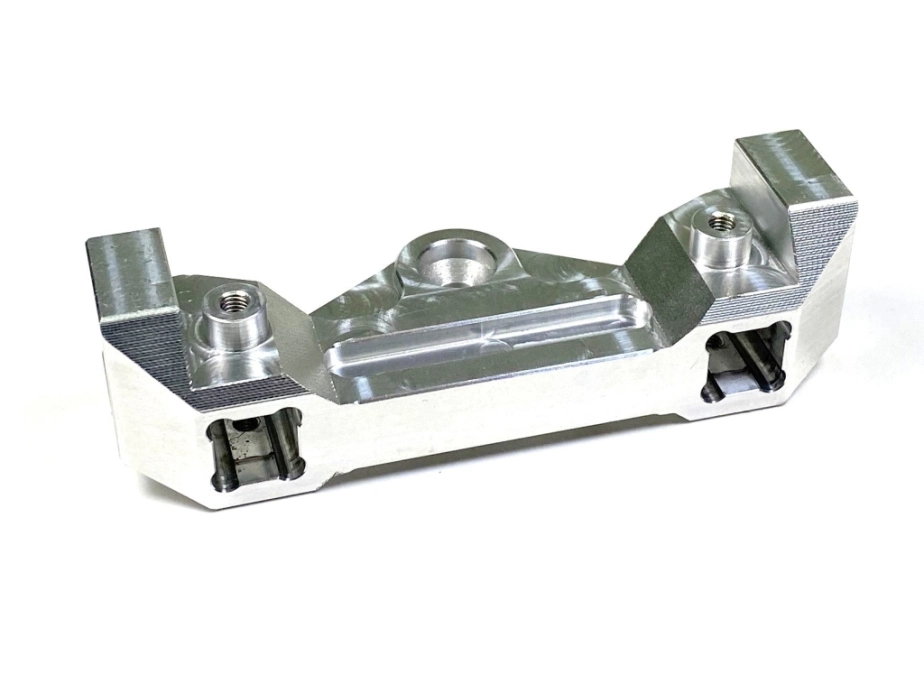1230728 - Alu. Bumper and Body Mount CR1.8/CR3.4