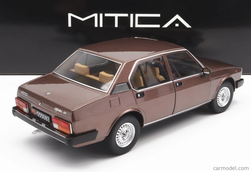 Mitica-diecast Alfa romeo Alfetta 2000 Td Turbo Diesel 1979 1:18 Luci Di Bosco Met 524