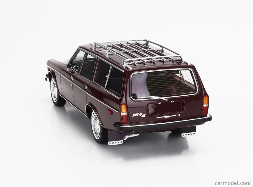 Radscale collection Volvo 165 Sw Station Wagon 1983 1:18 Tmavě Červená