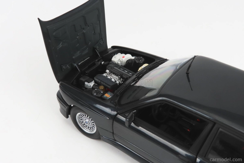 Minichamps BMW 3-series M3 (e30) 1987 1:18 Blue Met