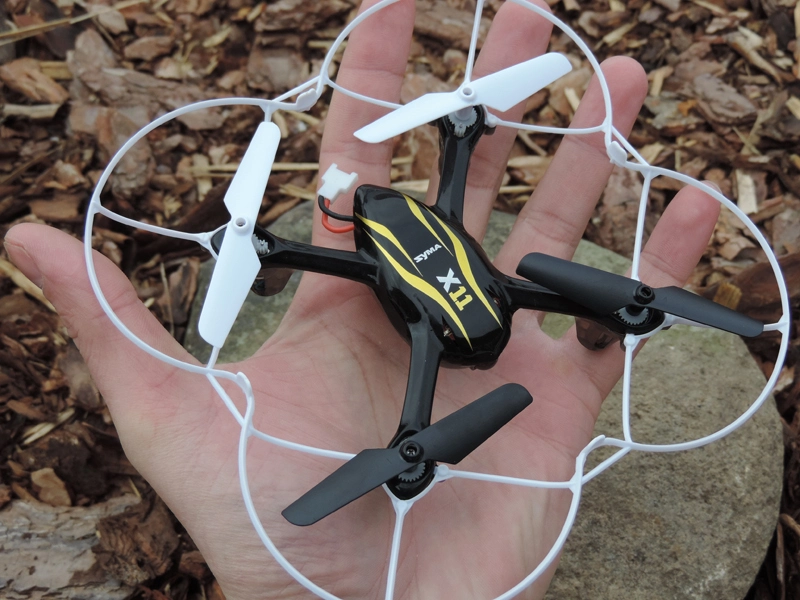 RC kvadrokoptéra Syma X11
