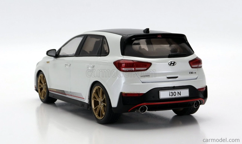 Mcg Hyundai I30 Drive-n limitovaná edícia 2021 1:18 biela met.