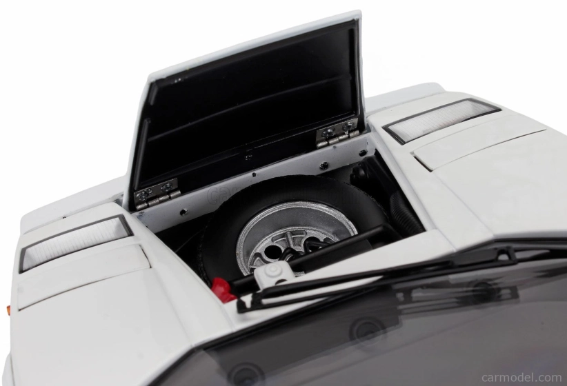 Kyosho Lamborghini Countach Lp400s 1980 1:18 Bílá