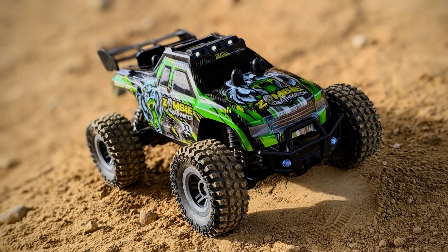 RC auto truck Mountain Race Champion