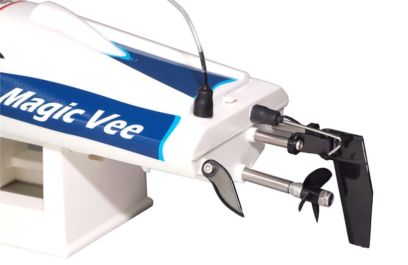 RC loď Magic Vee V5