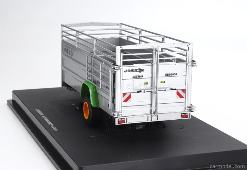 Universal hobbies Joskin Betimax Rds7500 Trailer Livestock Transporter - Carrello Trasporto Animali 1:32 Silver