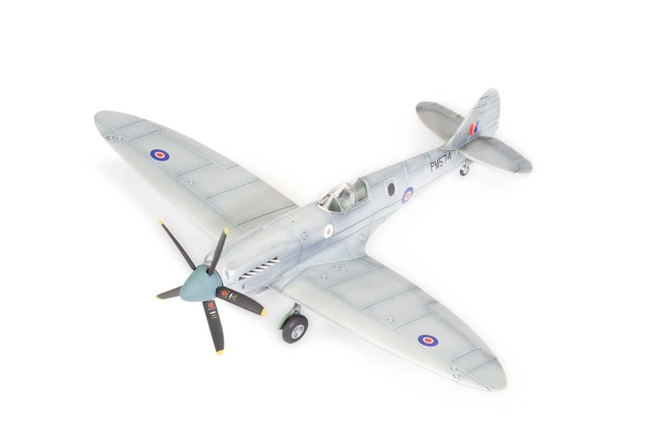 Classic Kit lietadlo A02017B – Supermarine Spitfire PR.XIX (1:72)