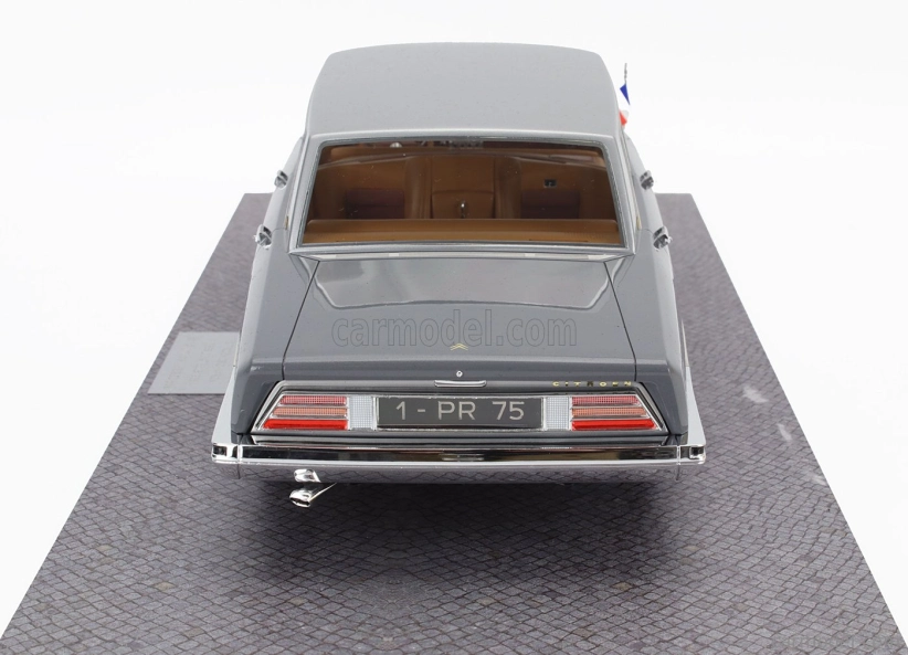 Pantheon Citroen Ds21 Chapron Presidentielle 1968 - Personal Car President Charles De Gaulle 1:18 Grey