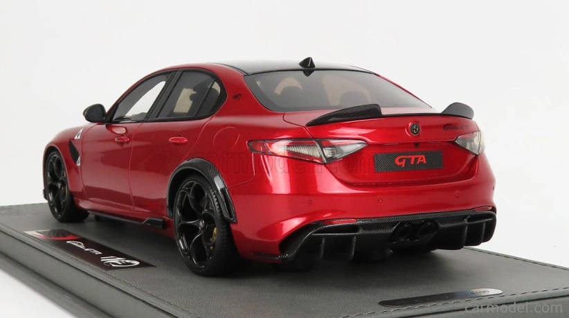 Bbr-models Alfa romeo Giulia Gta 2020 - Con Vetrina - S vitrínou 1:18 Rosso Gta - Red Met