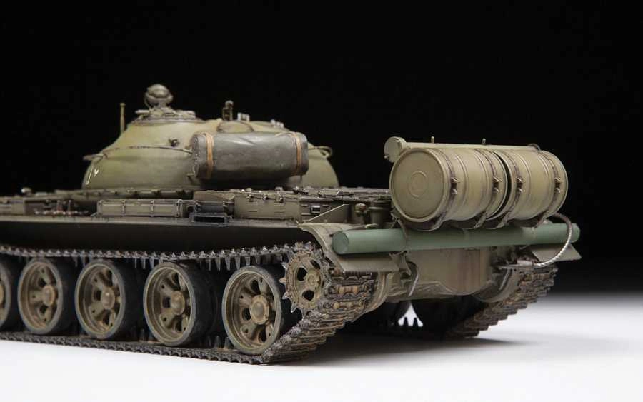Zvezda T-62 (1:35)
