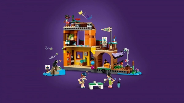 LEGO Friends - Dobrodružný tábor s vodnými športmi