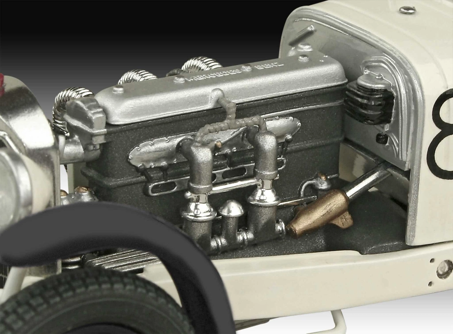 Revell Mercedes-Benz SSKL (1:32) (súprava)