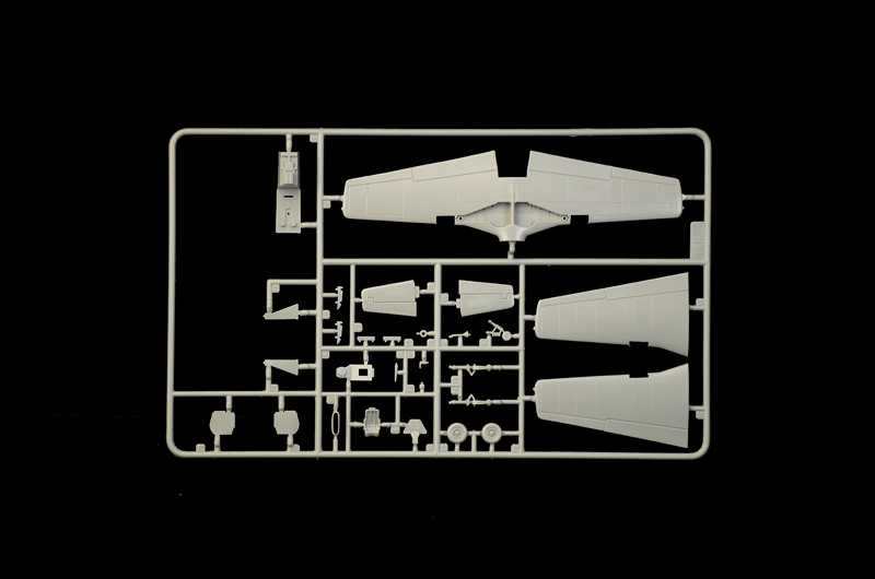 Model Kit letadlo 1452 - F-51D "Korean War" (1:72)