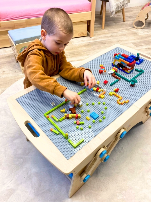 2Kids Toys Hrací stůl pro stavebnici