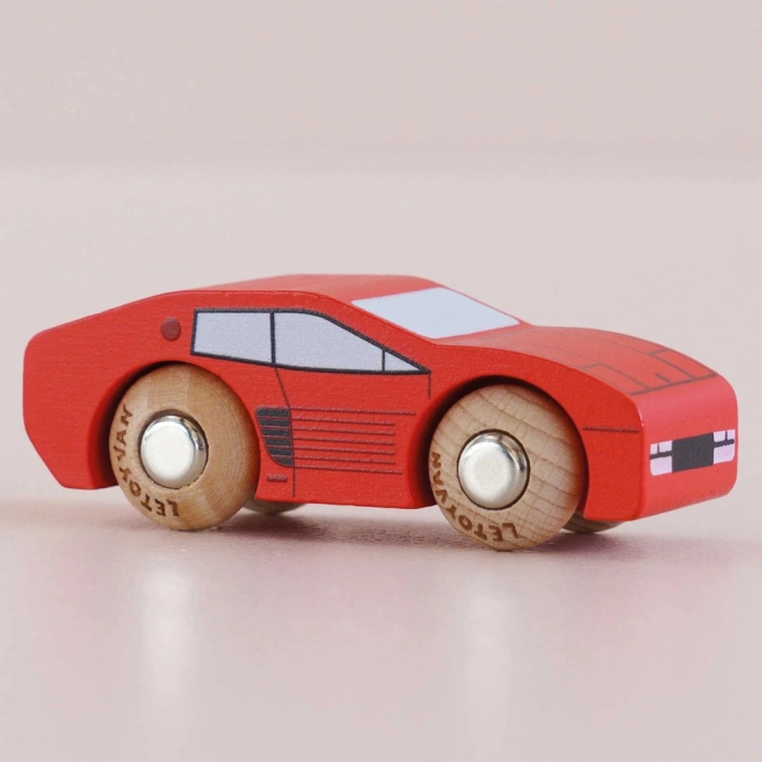 Le Toy Van Drevené autíčko Marco