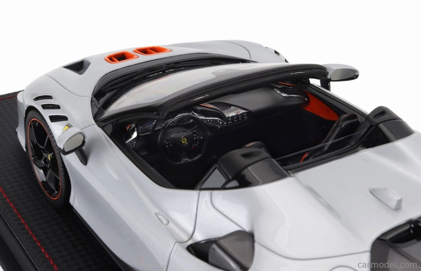 Mr-models Ferrari Sf90 Xx Stradale Spider 2024 - Con Vetrina - With Showcase 1:18 Bianco Artico - Bílá Met Oranžová Černá