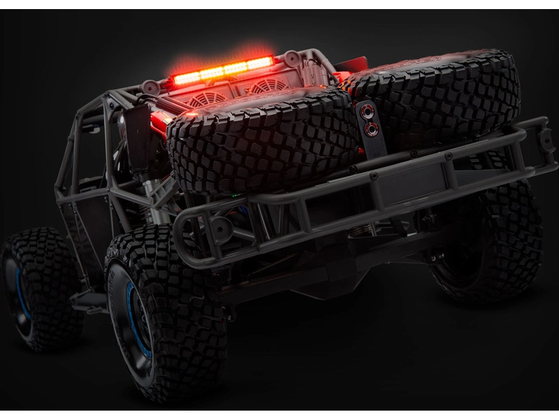 RC auto Traxxas Unlimited Desert Racer 1:8 TQi RTR s LED Fox