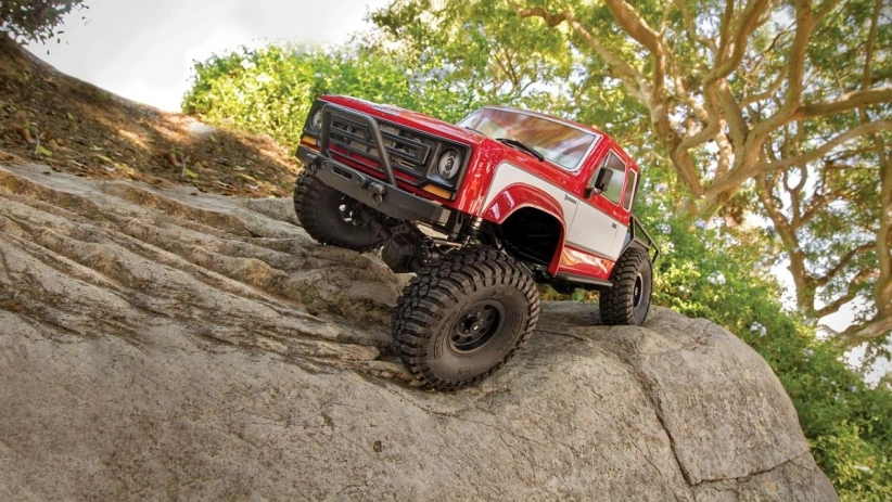 Element RC – Enduro Trail Truck RTR s karosériou (červená)