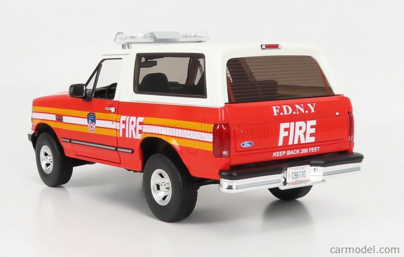 Greenlight Ford usa Bronco Fdny New York Fire Engine 1996 1:18 červená biela