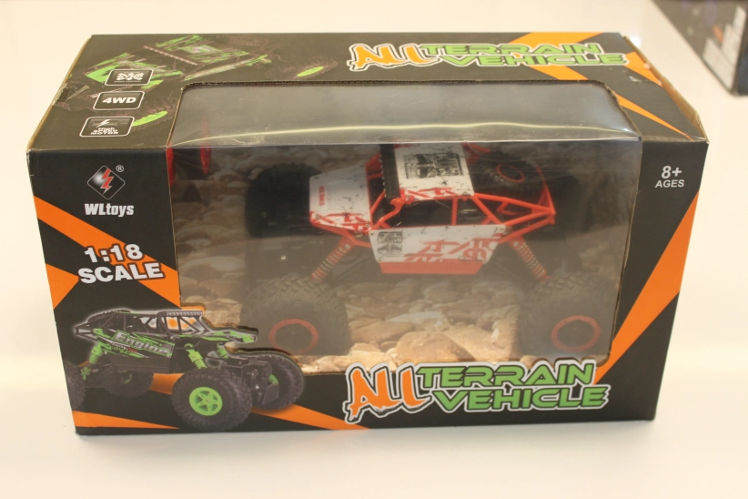 BAZÁR – RC auto CONQUEROR 1:18, červená