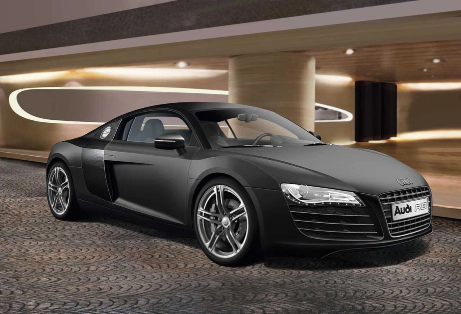 Revell Audi R8 čierne (1:24)