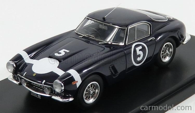Modely v mierke Matrix Ferrari 250gt Passo Corto N 5 Winner Nassau Tourist Trophy 1960 S.moss 1:43 Blue