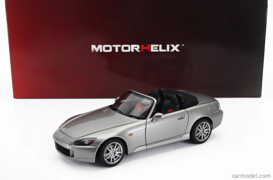 Motorhelix Honda S2000 (ap2) Spider With Engine And Accessories 2000 1:18 Silver