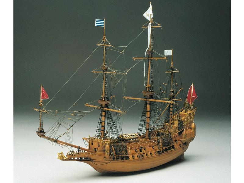 Mantua Model La Couronne 1:98 kit