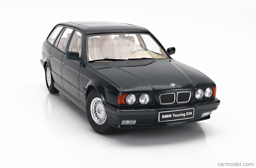 Triple9 BMW radu 5 Touring (e34) Sw Station Wagon 1996 1:18 Green Met