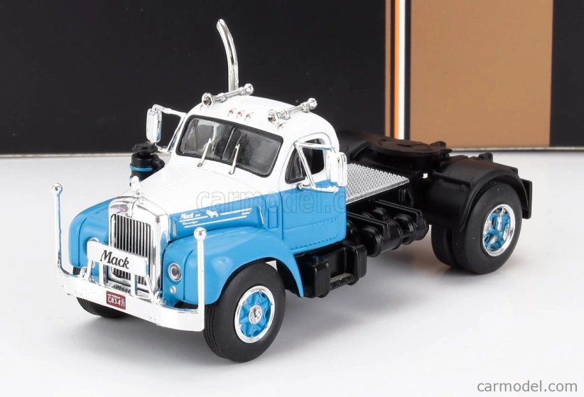 Ixo-models Mack B 61 Tractor Truck 2-assi 1:64 Light Blue White