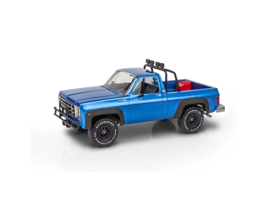 Plastic ModelKit MONOGRAM auto 4581 - 78 Chevy 4x4 Pickup with Go-kart (1:25)