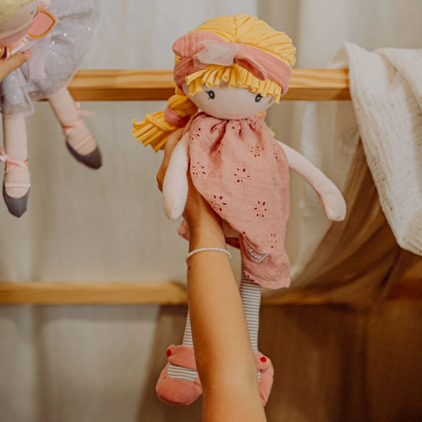 Doudou Julijou Panenka Suzette 36 cm