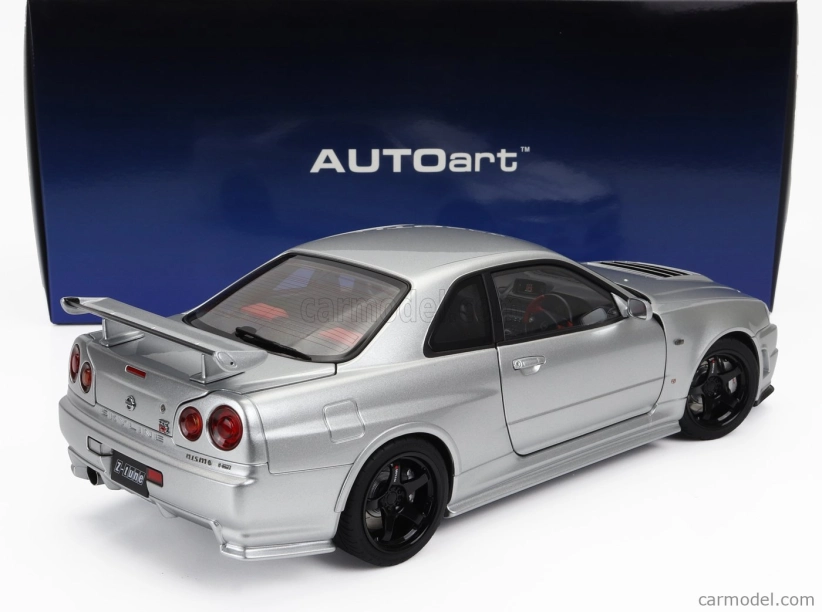 Autoart Nissan Skyline Gt-r (r34) Z-tune 2002 1:18 Strieborná