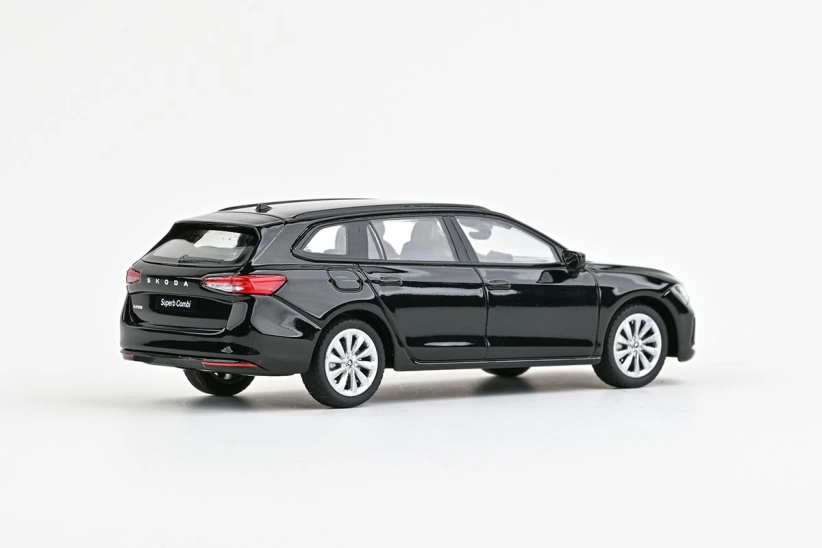 Abrex Škoda Superb IV Combi (2023) 1:43 - Čierna ebenová metalíza