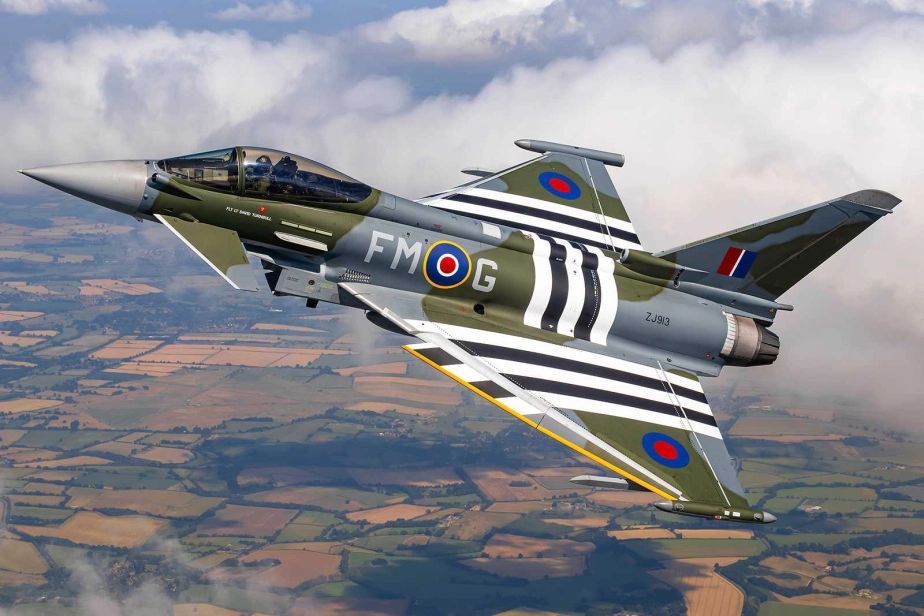 Plastic ModelKit lietadlo 03753 - Eurofighter Typhoon FGR.4 (1:48)