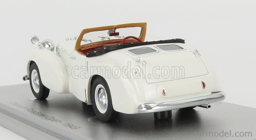 Kess-model Triumph Roadster Open 1949 1:43 White