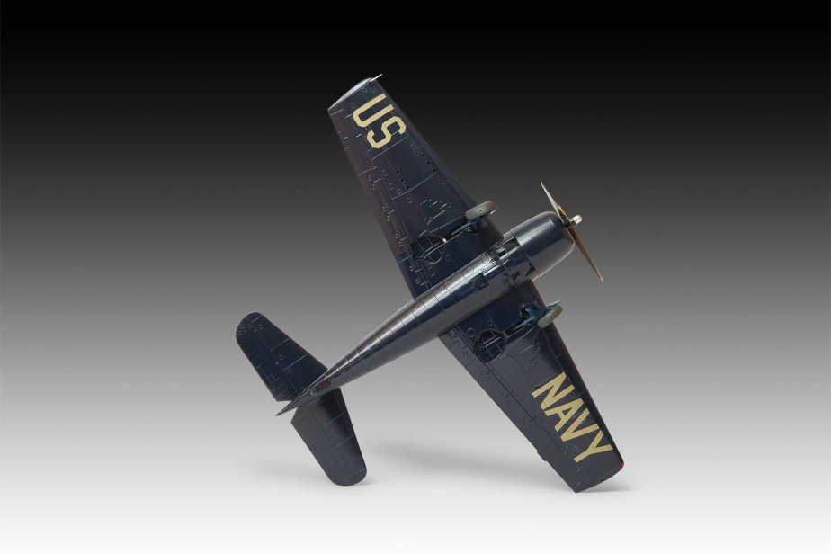 Gift-Set letadla 05613 - F/A-18E & Hellcat (Blue Angels) (80th Anniversary) (1:72)