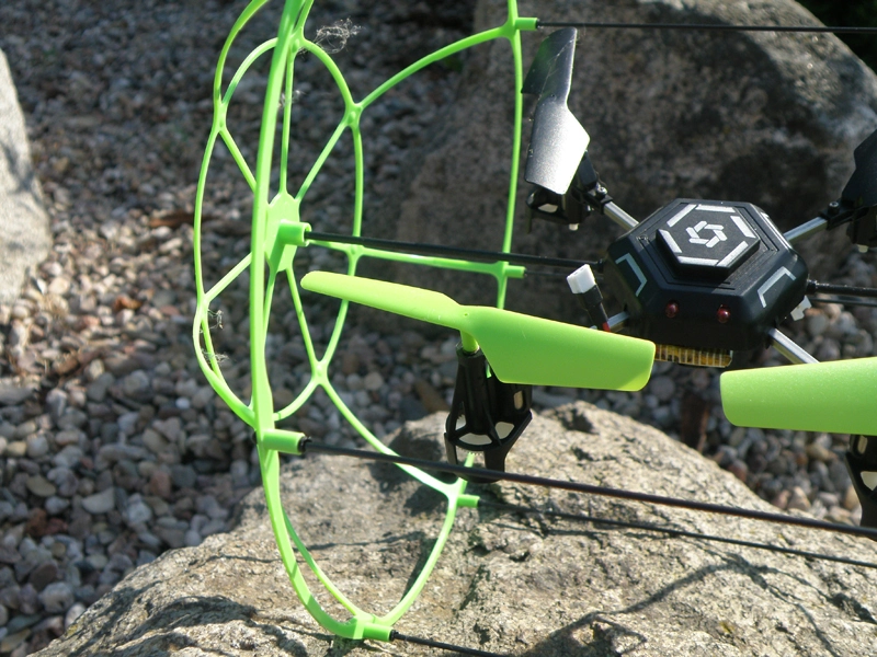 RC kvadrakoptéra SkyWalker, zelená