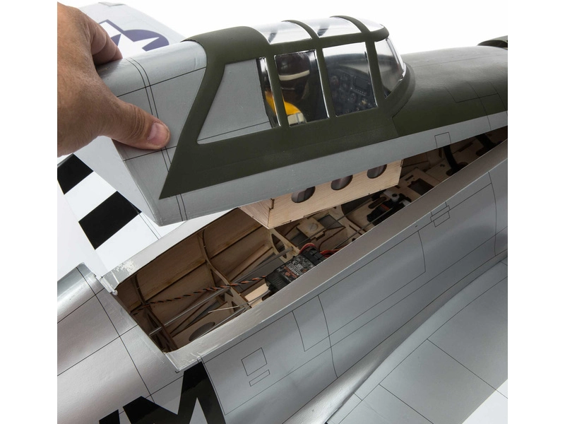 Hangar 9 P-47D Thunderbolt 1,7m 20cc ARF